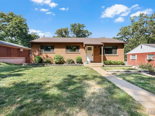 4135 Hickory Hill Dr, Saint Louis, MO 63129