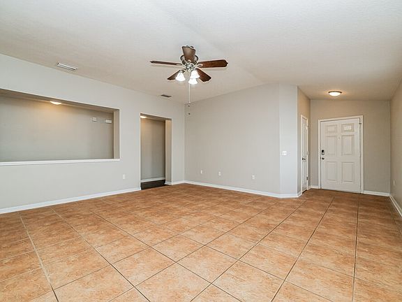 3rd image of 10622 Boyette Creek Blvd