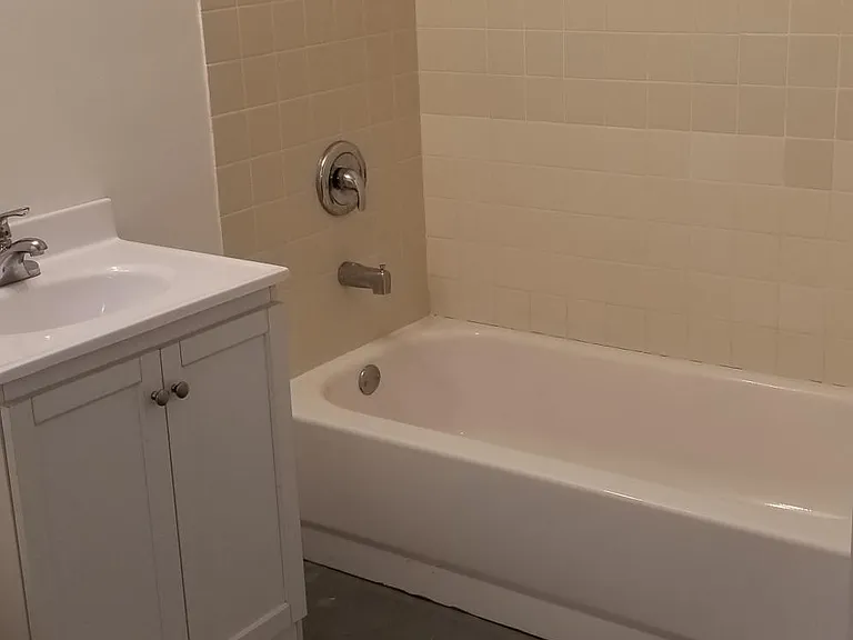 2502 Adams St — Photo 17