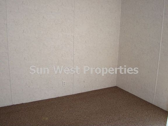 3rd image of 1310 Sanchez Ln Trlr 27