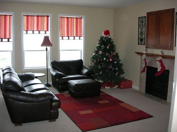 Living room with fireplace