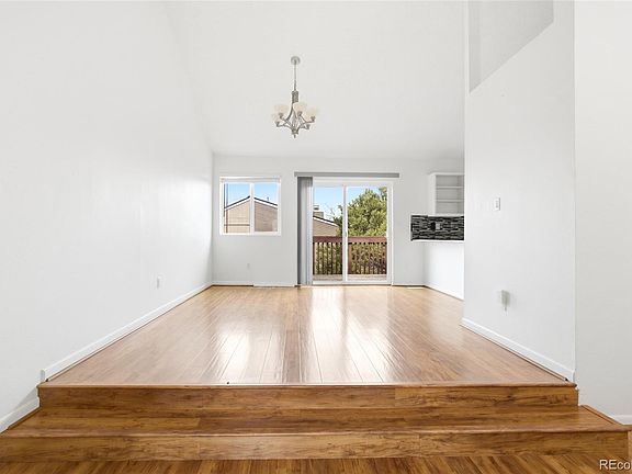 4th image of 2889 W Rowland Place