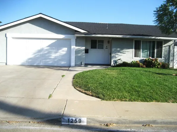 1259 Siggson Ave, Escondido, CA 92027