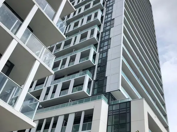188 Fairview Mall Dr, Toronto, ON