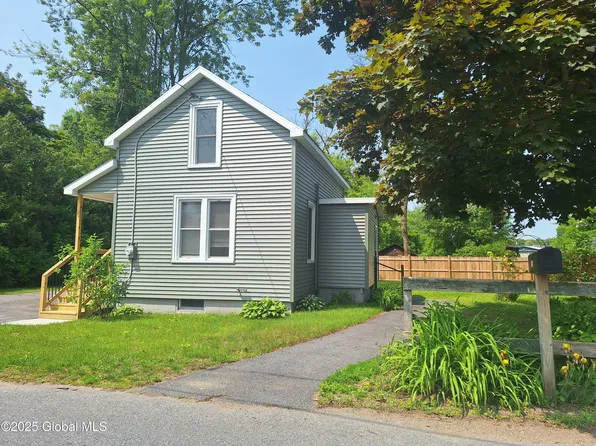 29 Division Street, Hudson Falls, NY 12839