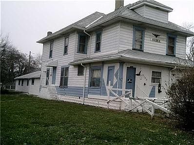 3rd image of 2106 Bellefontaine St
