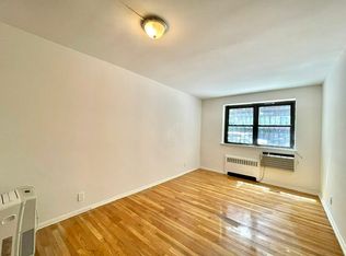 345 E 72nd St SUITE 1A, New York, NY 10021