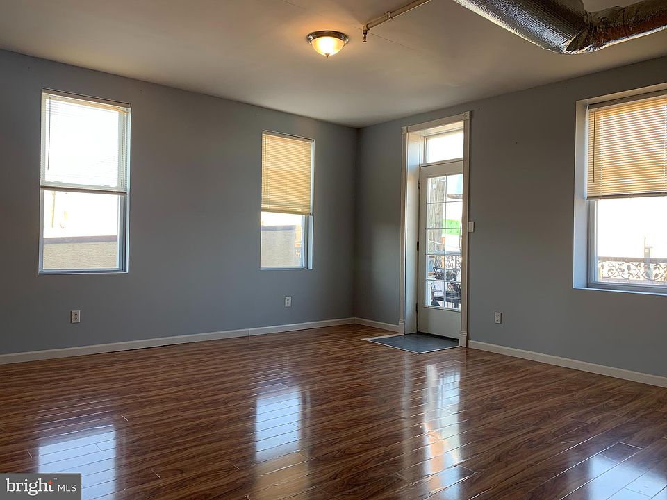 1st image of 2152-58 E Dauphin St #3J