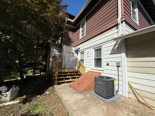 18 Chandler St #A, Jenkintown, PA 19046
