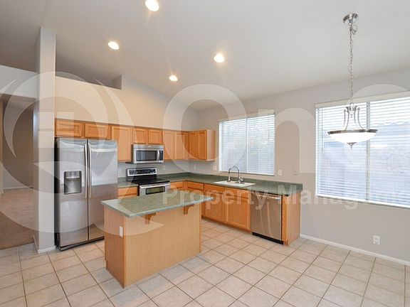 4th image of 3550 S Barberry Pl