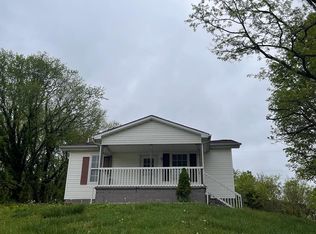 703 Calverts Ln, West Portsmouth, OH 45663