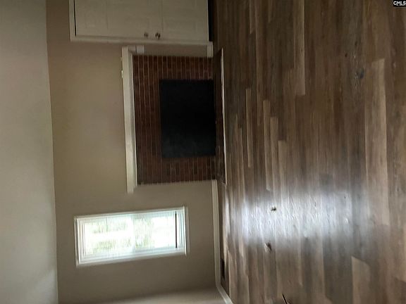3rd image of 420 Sheridan Dr