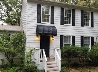 814 Vickilee Ct, North Chesterfield, VA 23236