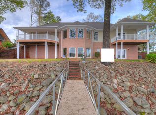 961 Lotawata Dr, Jasper, AL 35504