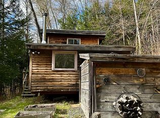 1041 Moss Hollow Rd, Brattleboro, VT 05301