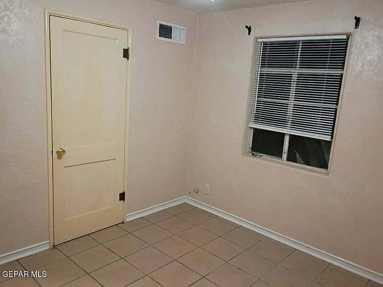 3208 Morehead Ave #EL — Photo 21