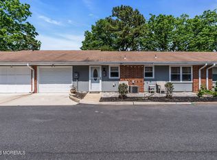 390 Picardy Ct #C, Lakewood, NJ 08701