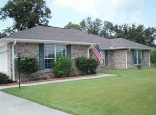 6132 Suntan Cir, Pensacola, FL 32526