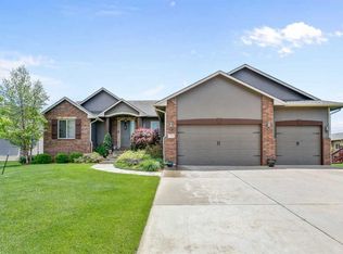 15309 E Mainsgate St, Wichita, KS 67228