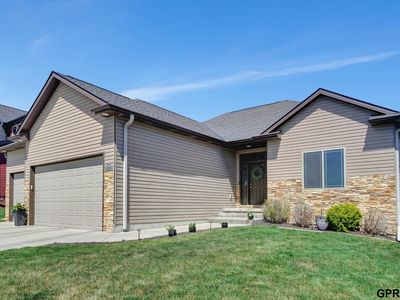 9600 White Pine Rd, Lincoln, NE, 68505