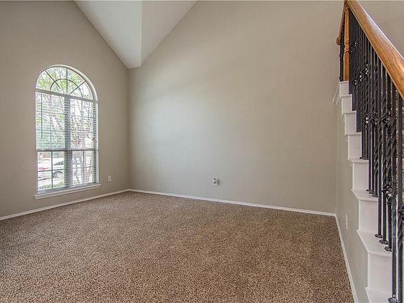 5th image of 7511 Rockyridge Dr