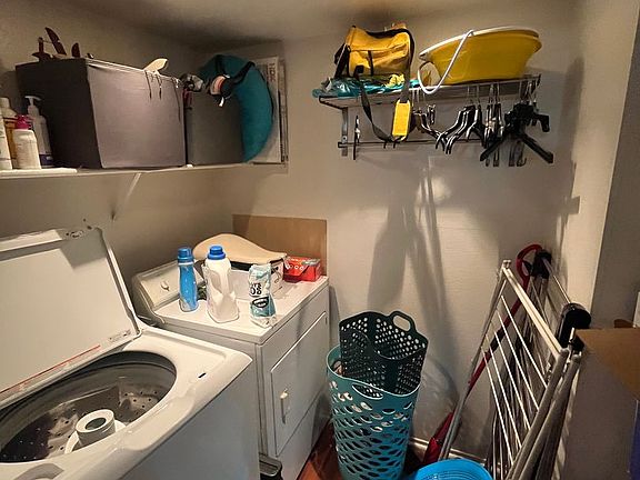 4th image of 12007 Alta Carmel Ct Unit 338