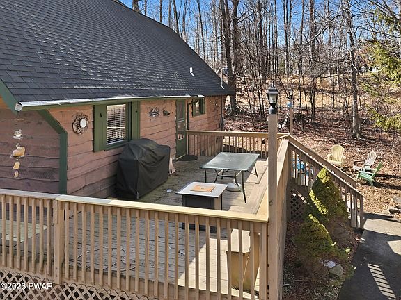 3rd image of 140 Timber Ridge Cir