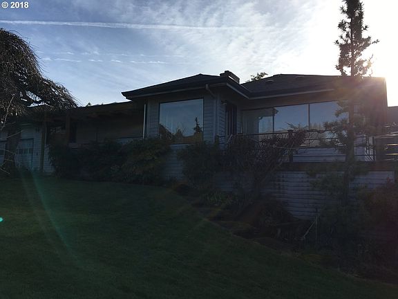 5th image of 9403 SE 21st St