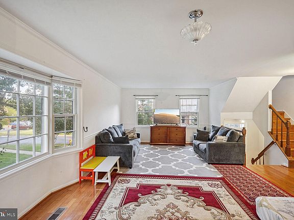 4th image of 12440 Eden Ln
