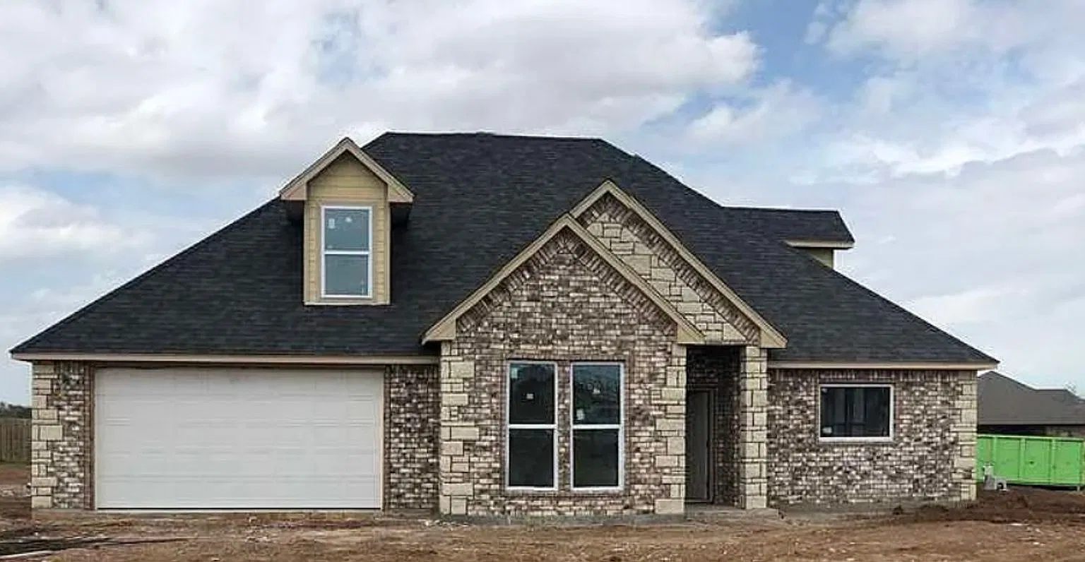 12225 Northeast Caribou Court — Photo 1