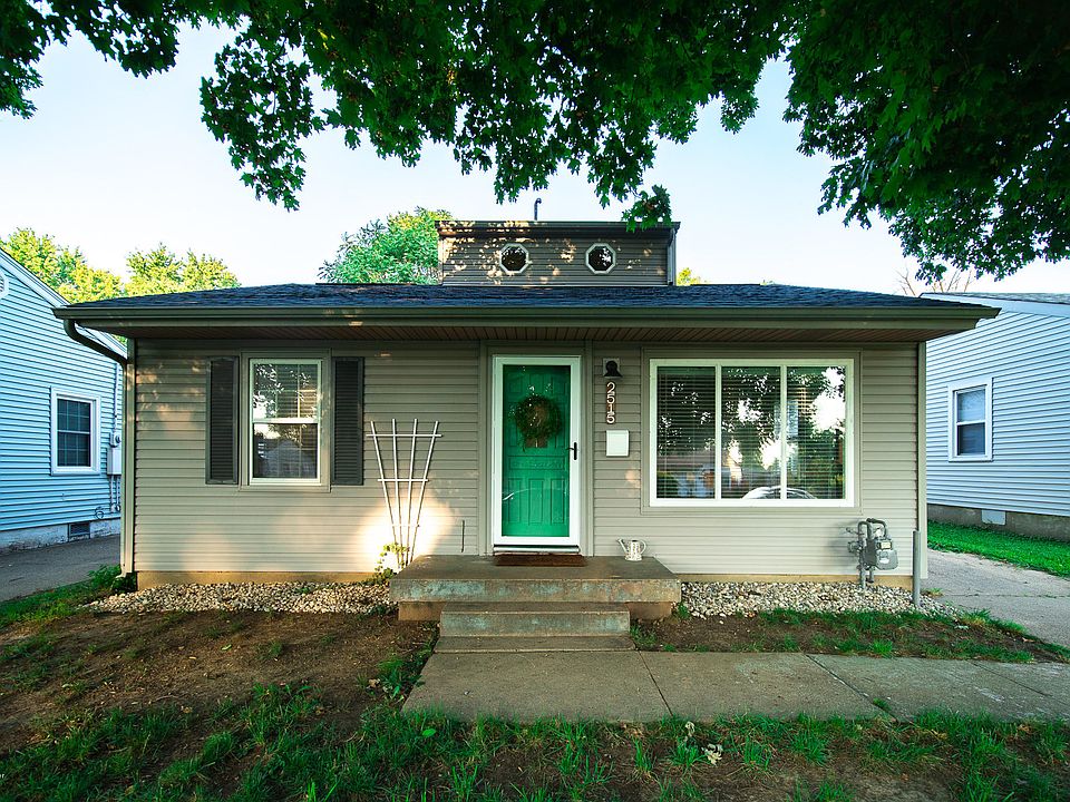 1st image of 2515 Catawba Ln