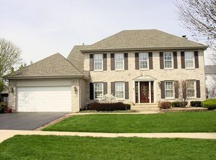 1980 Morningview Dr, Hoffman Estates, IL 60192