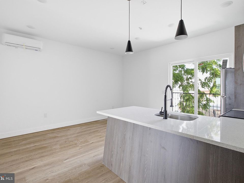 1st image of 613 N Brooklyn St #9