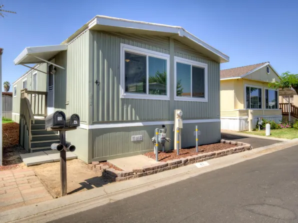 5541 E Tulare St Space 47, Fresno, CA 93727