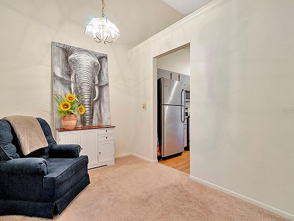 4th image of 6011 Laketree Ln APT D