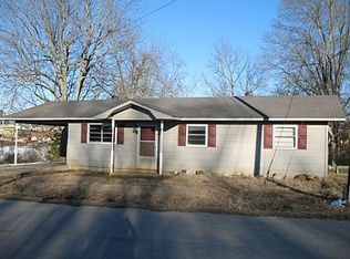 102 Section Line St, Booneville, MS 38829