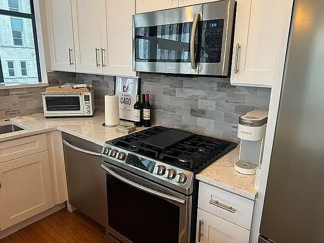 333 W Hubbard St #513 — Photo 2