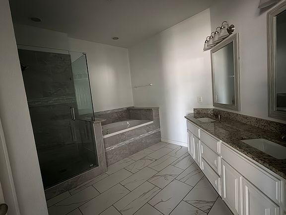 5th image of 4708 Hatton Dr