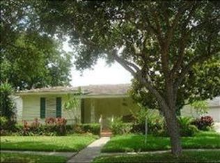 1014 Peerman Pl, Corpus Christi, TX 78411