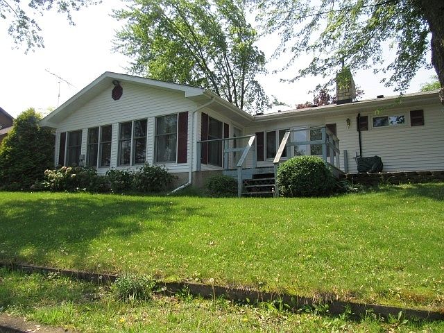 1st image of W734 Riverdale Dr