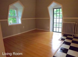 345 Spring St, Newport, RI 02840