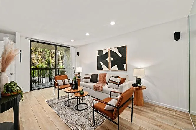 4615 Pico St #3 — Photo 2
