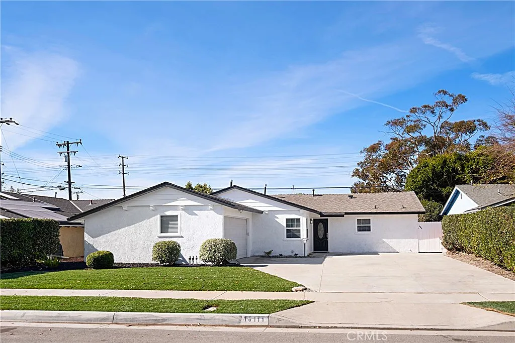 5 bed, 1600 sqft, $6,500 — Photo 1