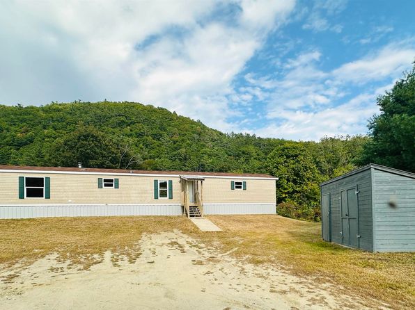 353 Moses Lane UNIT 8A, Royalton, VT 05068