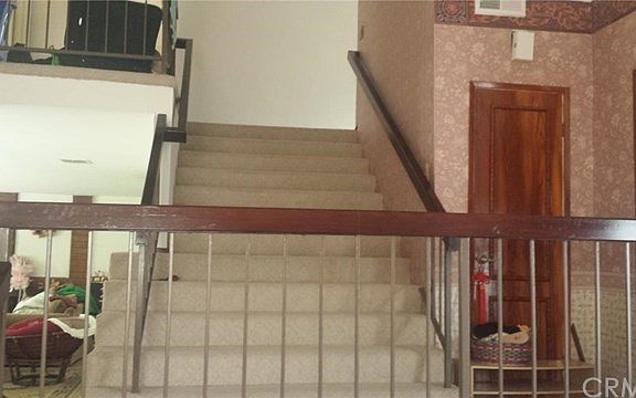 3rd image of 1411 Blenbury Dr