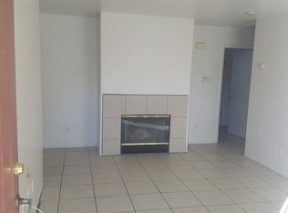 5201 S H St #2, Bakersfield, CA 93304