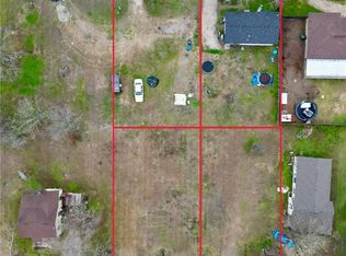 708 Frank St, Navasota, TX 77868