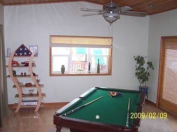 5th image of 527 Nassau St