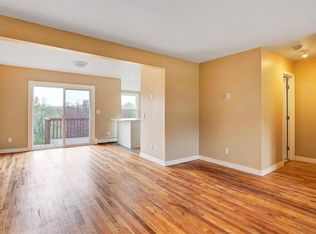 31 Revere Cir, Washingtonville, NY 10992