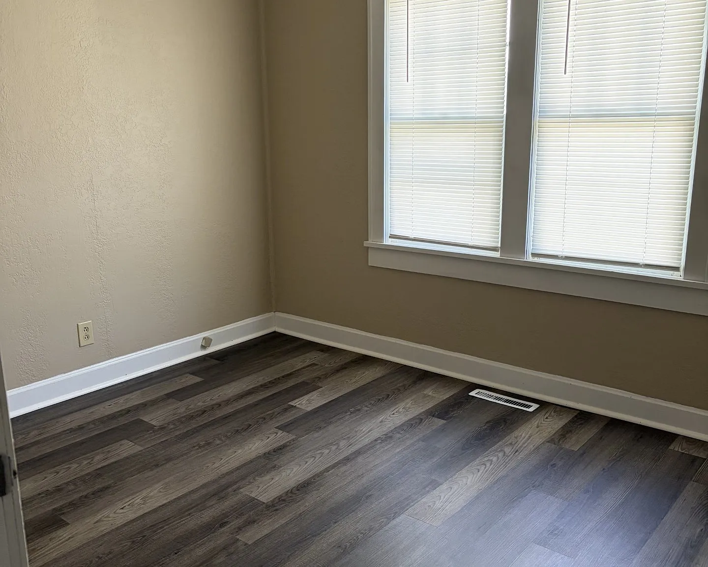4 bed, 1800 sqft, $1,495 — Photo 4